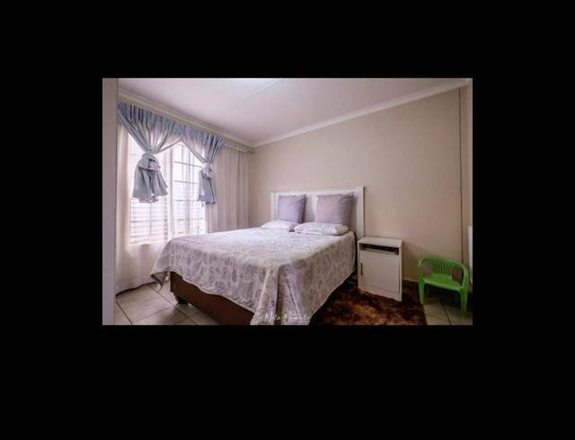 3 BEDROOM HOUSE FOR SALE IN SKY CITY